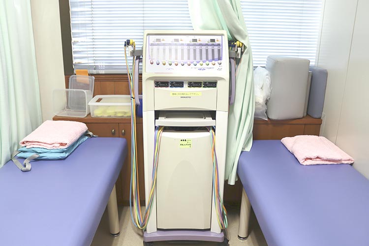 干渉電流型低周波治療器